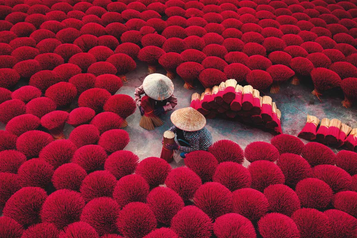 Quang_Phu_Cau - Donne a lavoro vicino Kyoto - ponti primavera